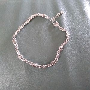 Women's Bracelets Sharp!